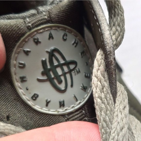 Nike Huarache Sequoia Running Sneaker Grey Youth 4 - Picture 7 of 8